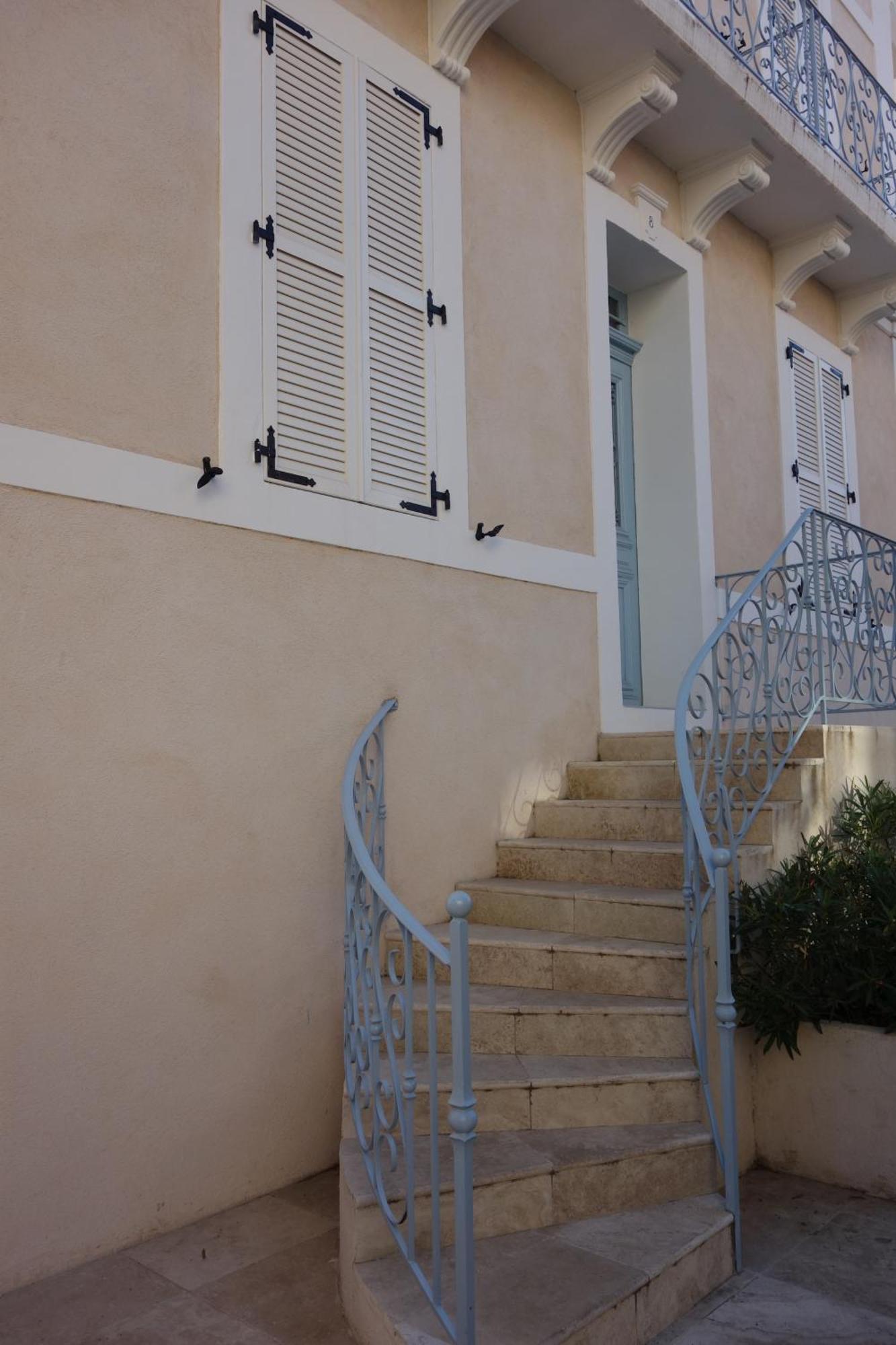 Appartement Port De Sanary Exteriér fotografie