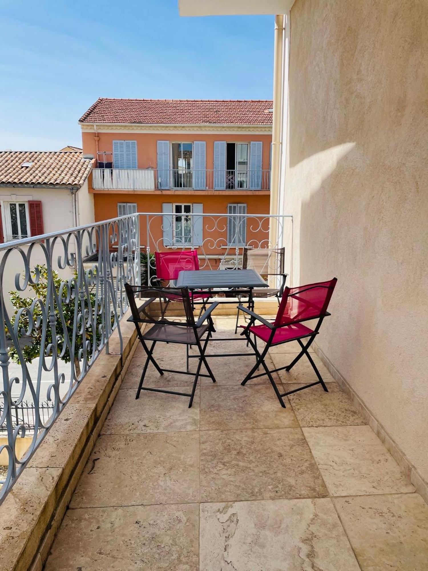 Appartement Port De Sanary Exteriér fotografie
